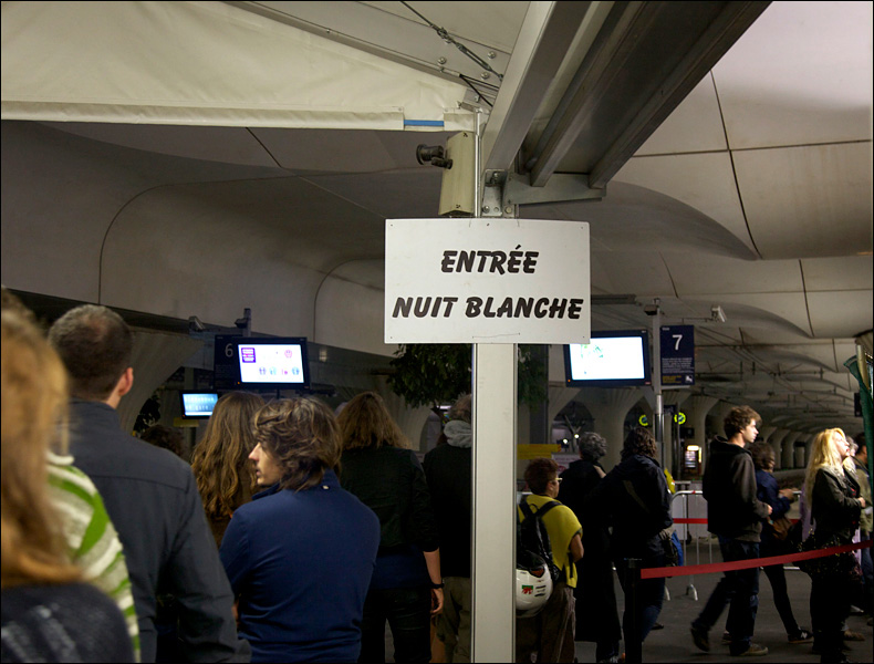 Entry, Gare d'Austerlitz; pic: Steve Sampson